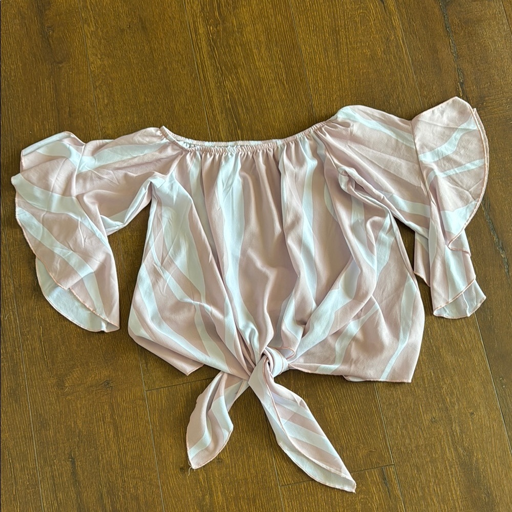 Elegant Off-Shoulder Blouse in Light Pink